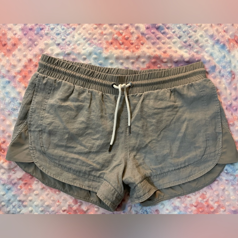 Athleta size 10 Grey Linen Shorts